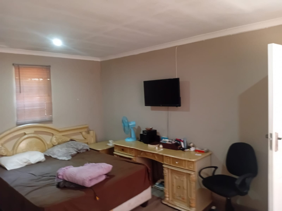 1 Bedroom Property for Sale in Vincent Eastern Cape